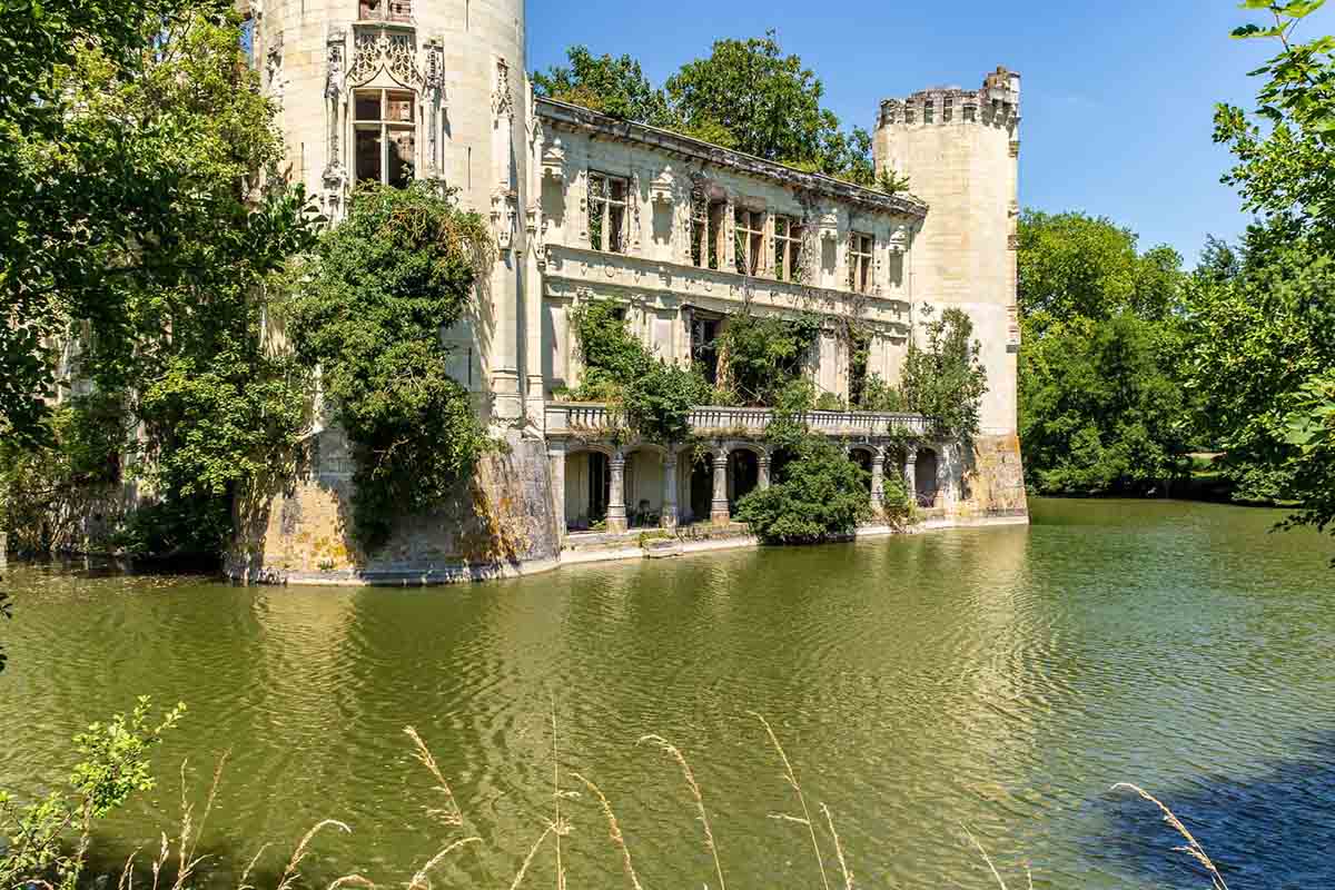 Tree House Module, una casa sull'albero tra i castelli della Loira