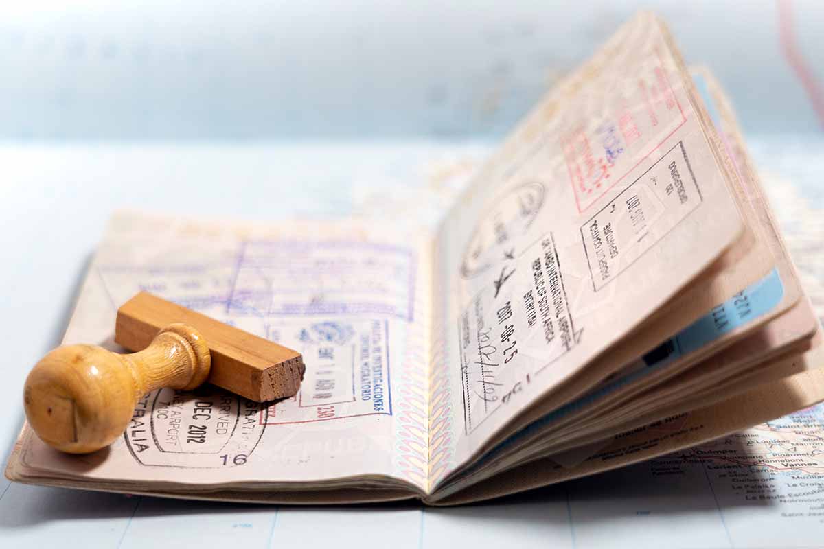 Che differenza c'è tra passaporto e passaporto elettronico 