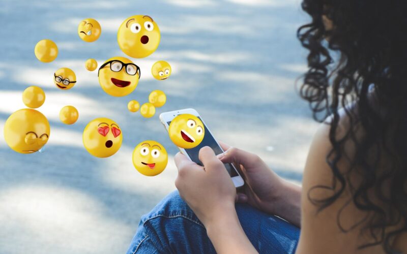 La Giornata Mondiale dell’Emoji: il potere dei simboli nell’era digitale