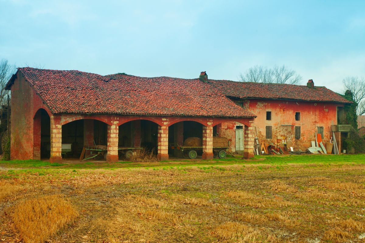 Guida Ristrutturazione Cascine e Casali