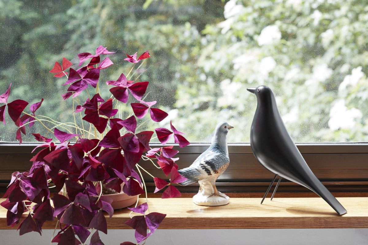 Ispirazioni di design per il tuo centrotavola primaverile - EAMES BIRD