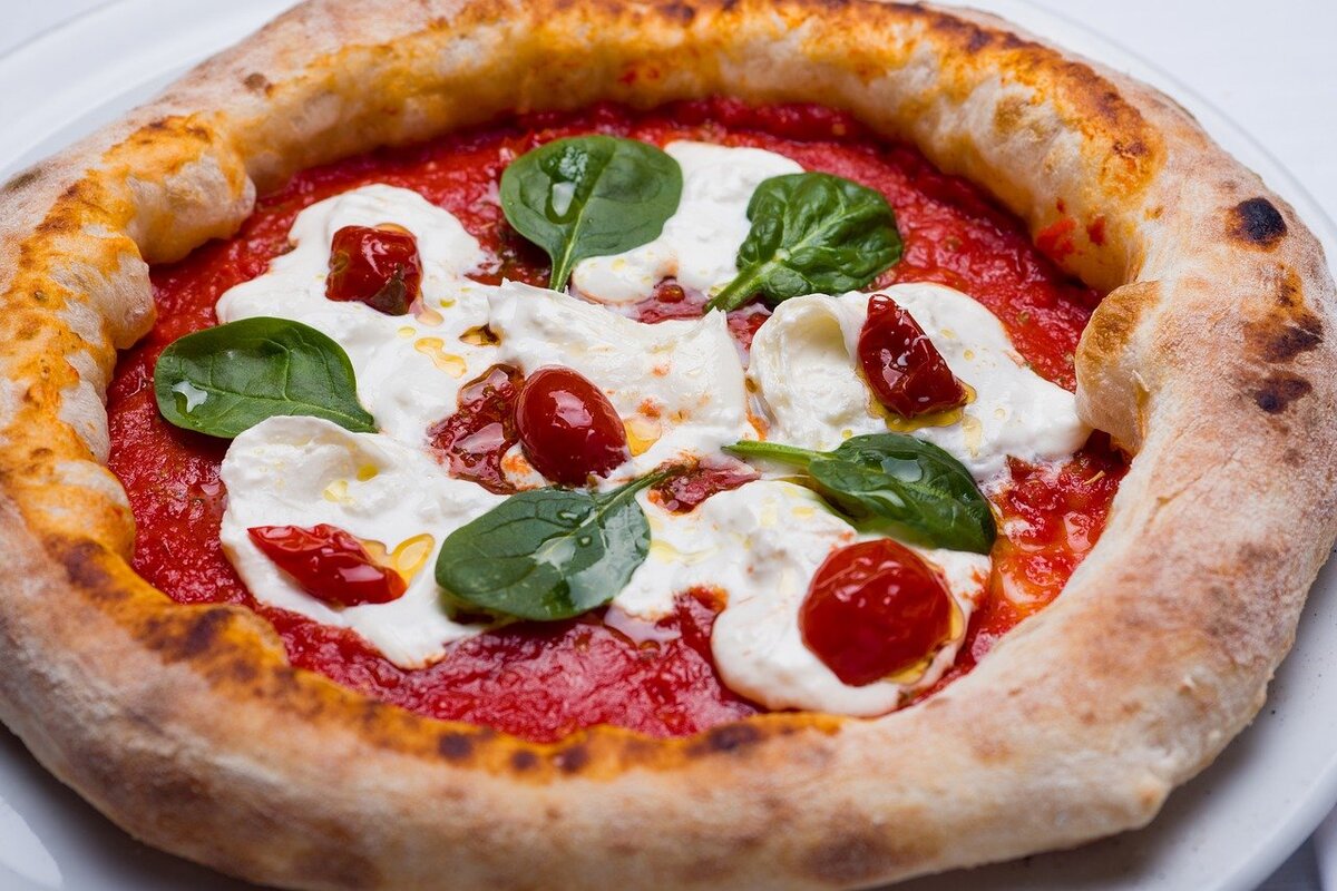 Chi ha inventato la pizza? pizza napoletana, pizza margherita