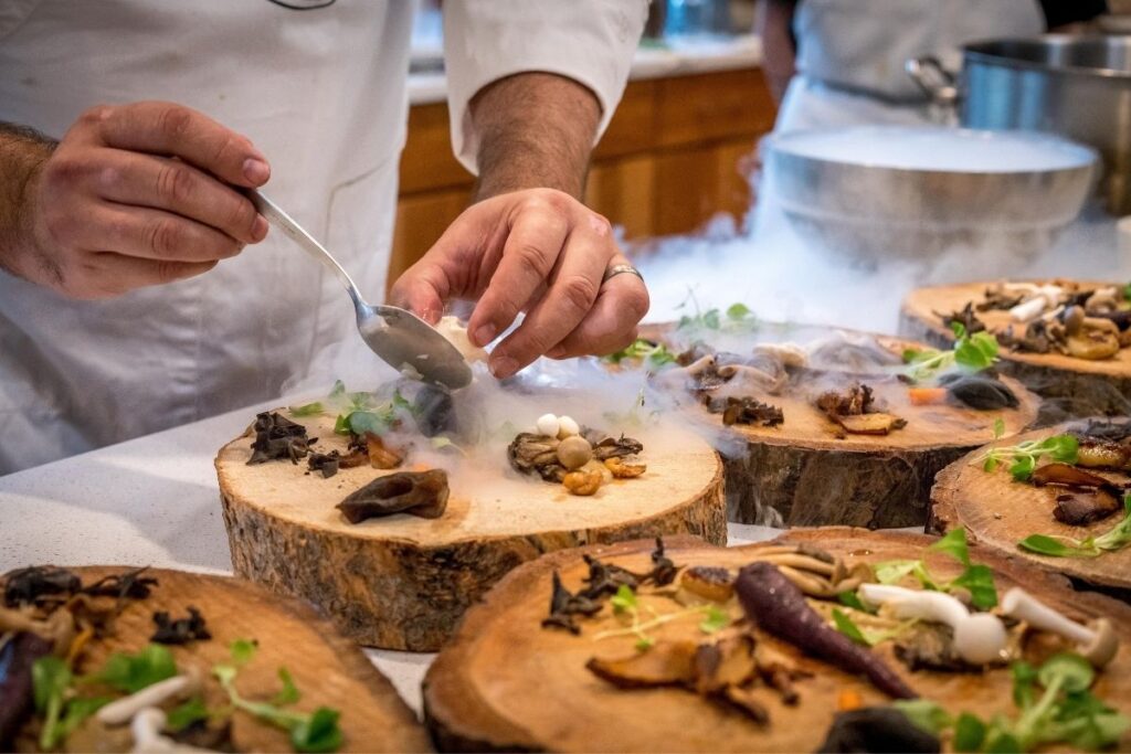 Come diventare chef? Iniziare un percorso di scuola di cucina