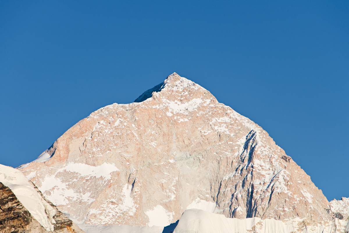 Makalu