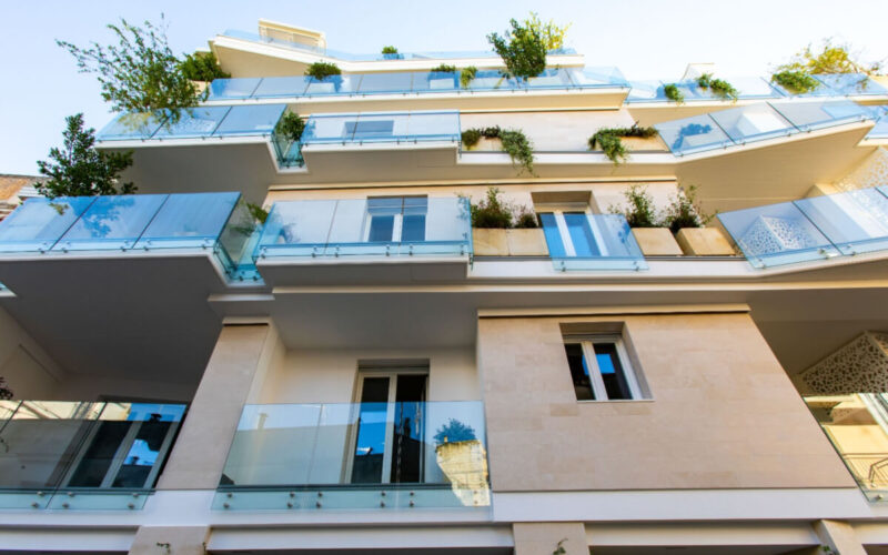 Nasce Oro Bianco, il primo edificio green con giardino verticale in Puglia