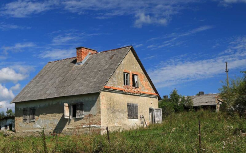 casa abbandonata può diventare abitabile|casa abbandonata