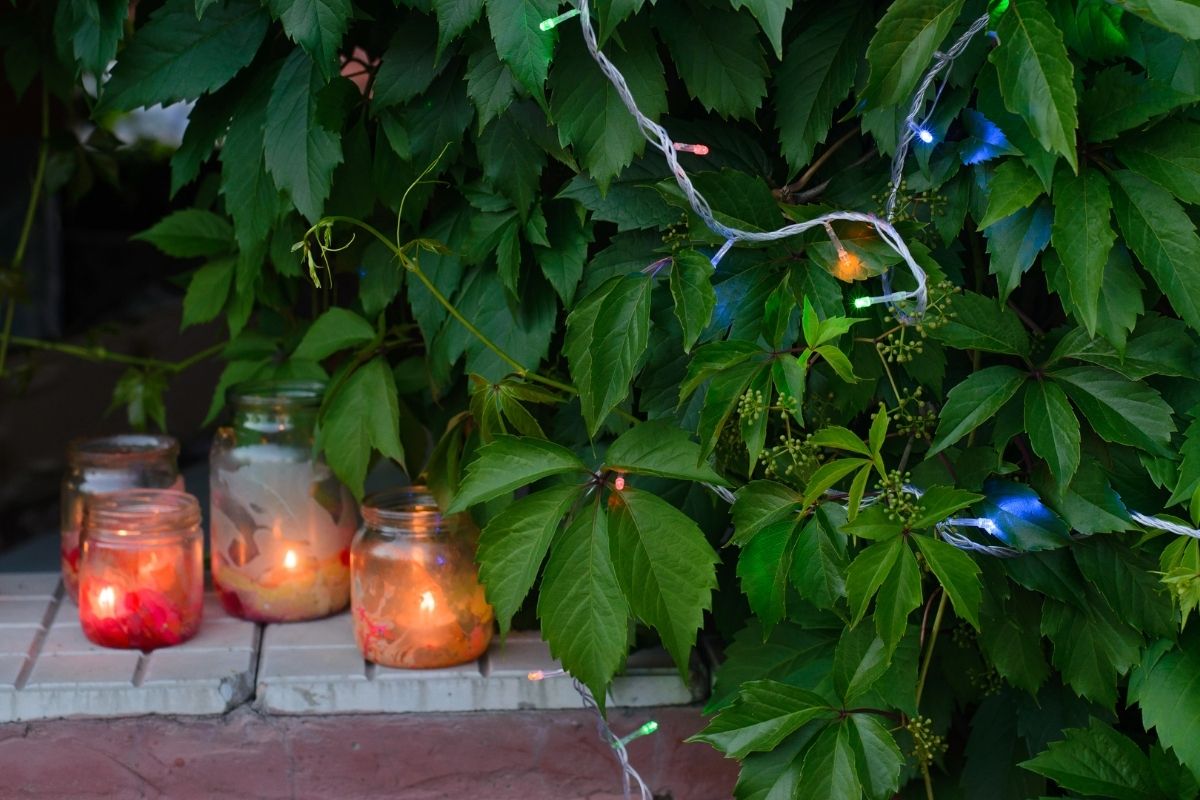 Tante idee per illuminare un giardino a costo zero