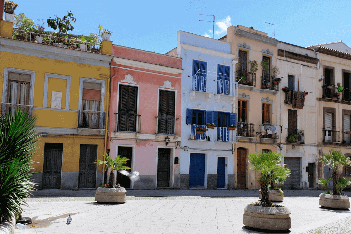 vivere in Sardegna con pochi soldi 