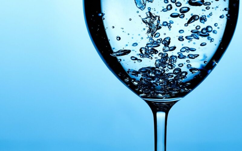 acqua del rubinetto|filtri a carboni attivi|laboratorio analisi|laboratorio analisi acqua|depuratore di Nosedo|campioni d'acqua da analizzare