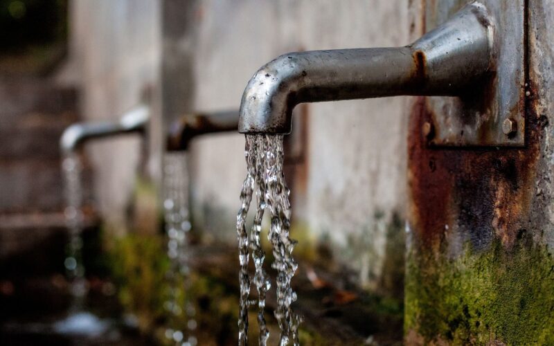 Allarme acqua in Basilicata: trialometani anche a Metaponto