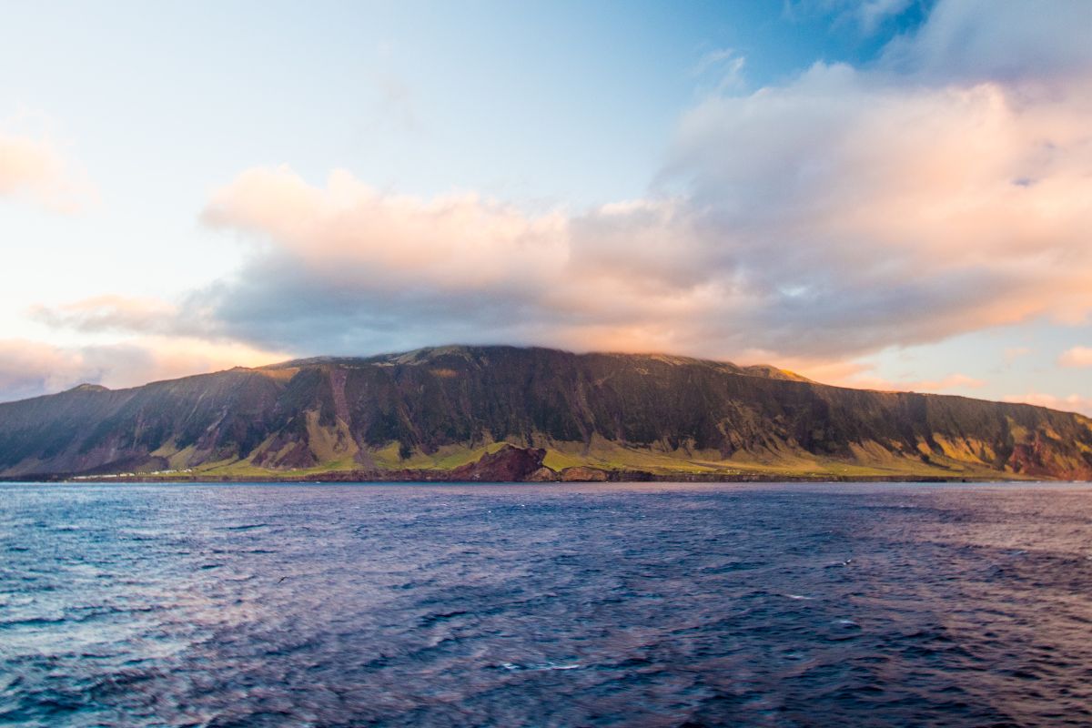 città più isolata del mondo Tristan da Cunha