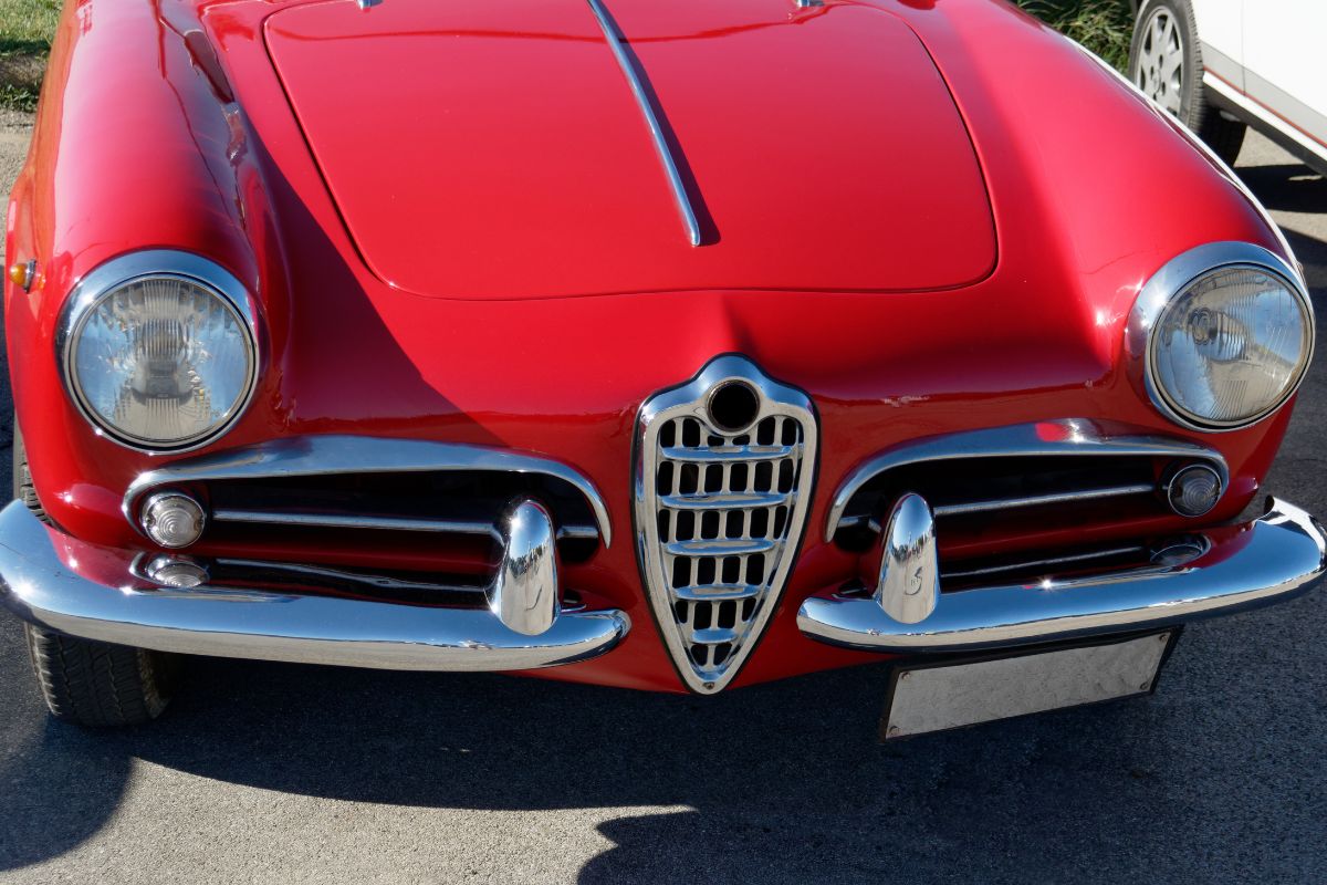 design automobilistico alfa romeo