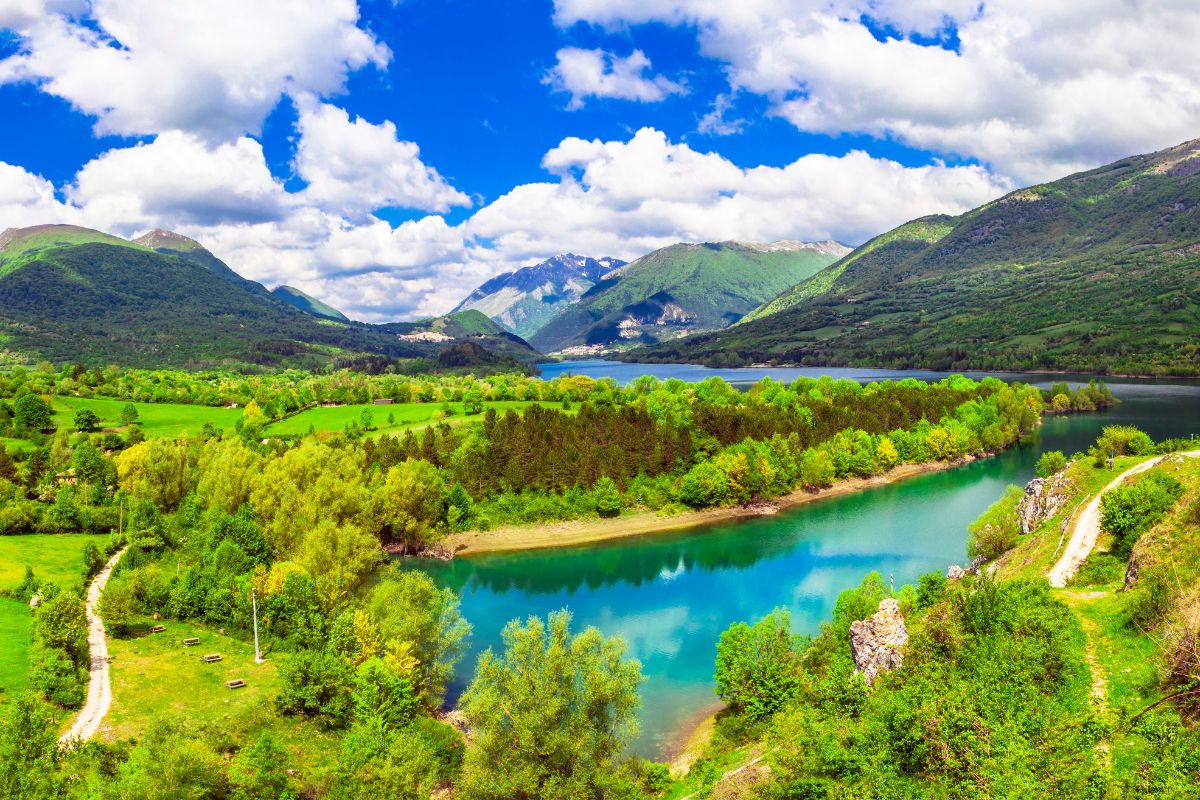 dove andare in vacanza con pochi soldi in Italia abruzzo