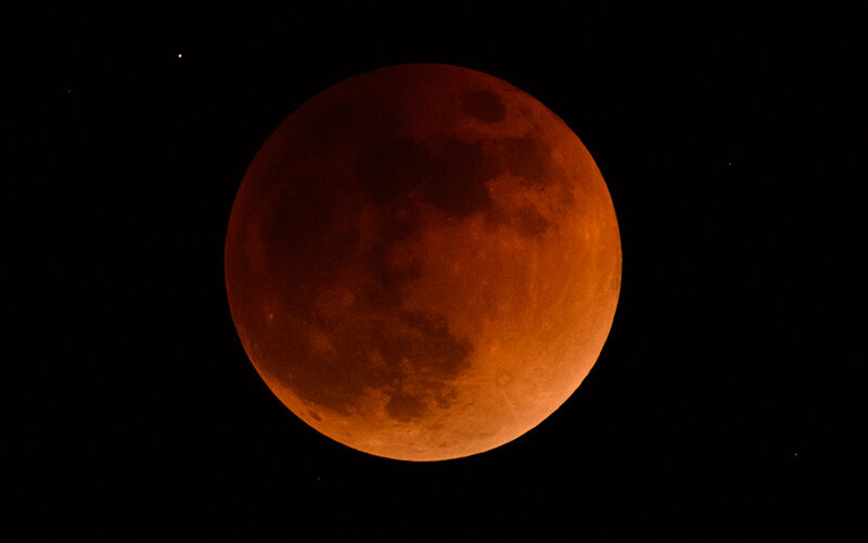 Eclissi di Luna: questa sera visibile anche dall’Italia