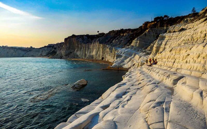 La scala dei Turchi di Realmonte: una meraviglia sotto sequestro