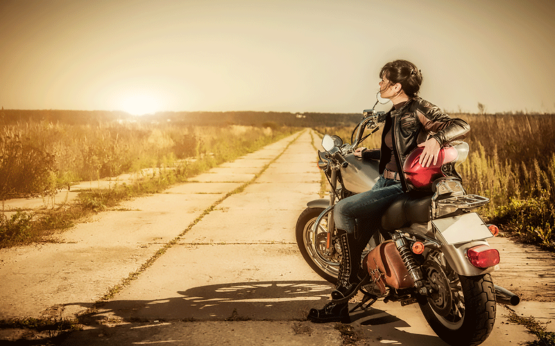 Viaggiare in moto: 5 accessori indispensabili da portare con te