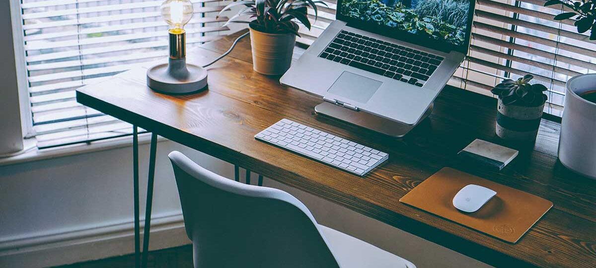 Smart Working: 5 consigli utili per lavorare meglio da casa|||||