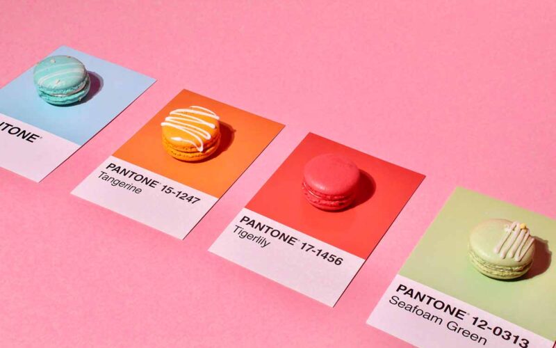 Il colore dell’anno Pantone: come nasce e perché è importante per le tendenze d’arredo