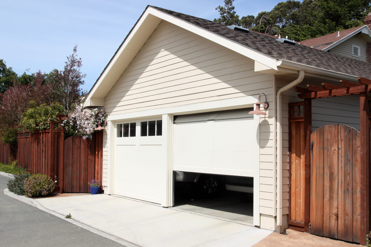 costruire un garage ecco quali permessi richiedere