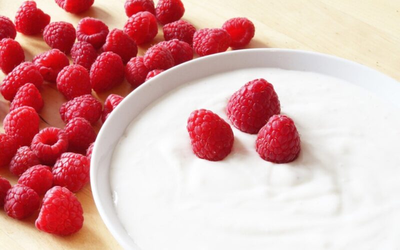 Come preparare lo yogurt a casa senza yogurtiera