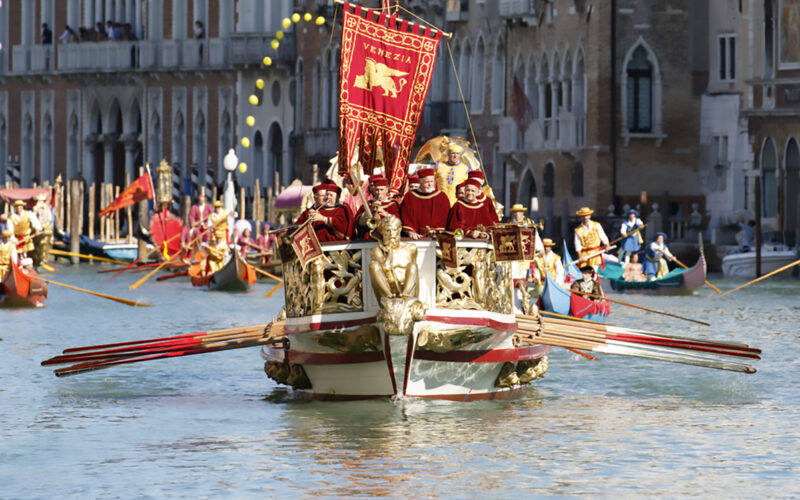 Come assistere alla regata storica di Venezia