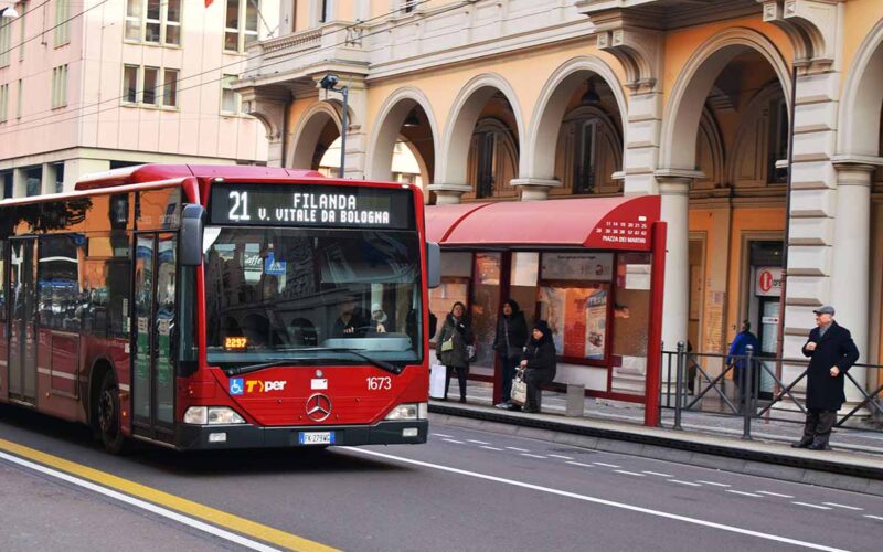 il tram a bologna Postacchini