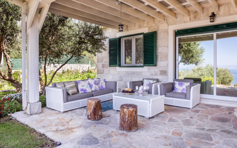 Pillole di interior design: come arredare la veranda di casa