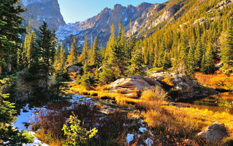 Microplastiche: tracce sulle montagne rocciose in Colorado.