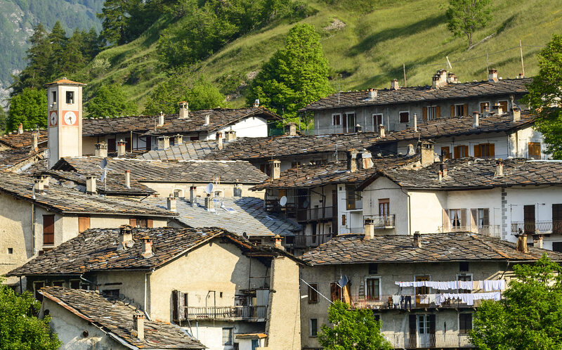 pontechianale borgo d'italia|abbellire Pontechianale con i fiori|||||