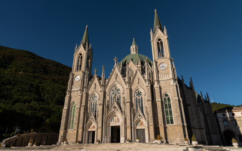 Le chiese più belle del Molise|Duomo di Campobasso|Duomo di Isernia