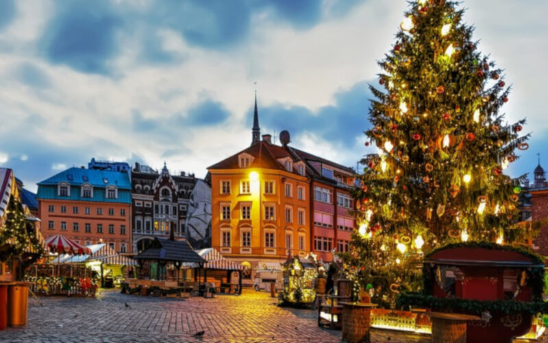 I più bei Mercatini di Natale da visitare all’estero: il mercatino di Riga in Lettonia