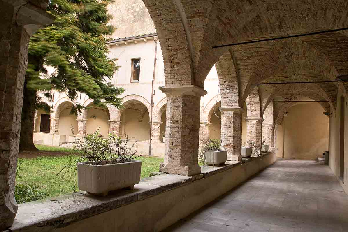 Il borgo di Guardiagrele: la città della pietra di D’Annunzio