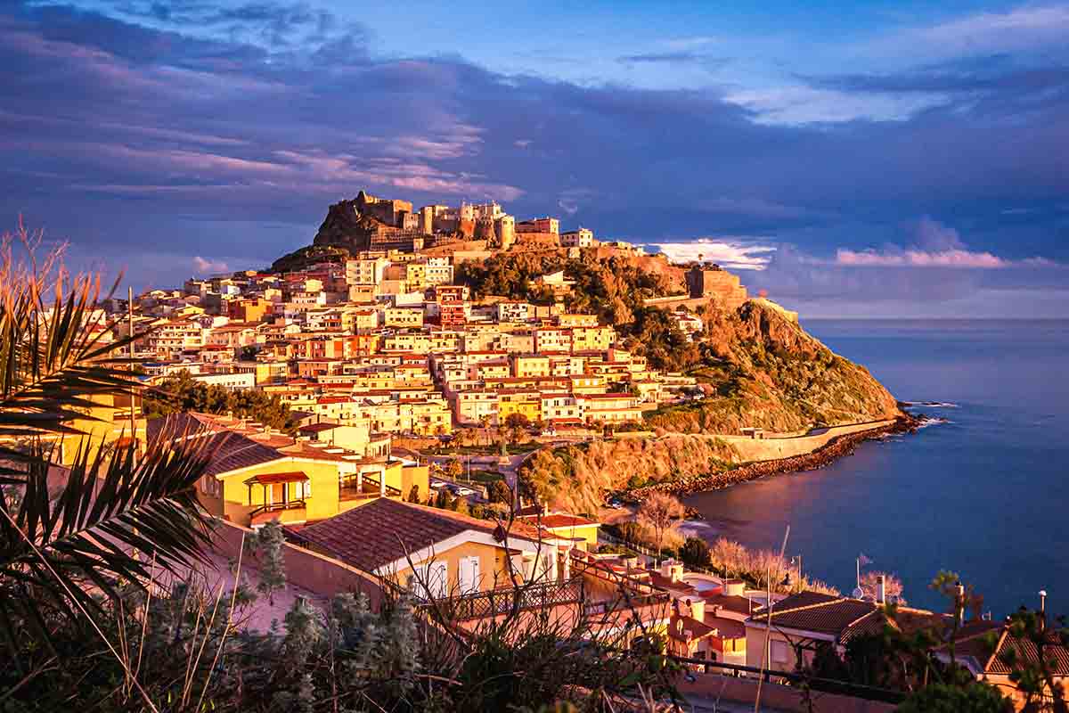 Il borgo di Castelsardo: intreccio mediterraneo