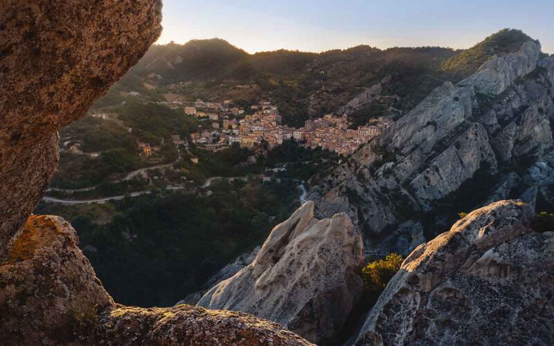 Il borgo di Castelmezzano: l’anfiteatro delle Dolomiti lucane