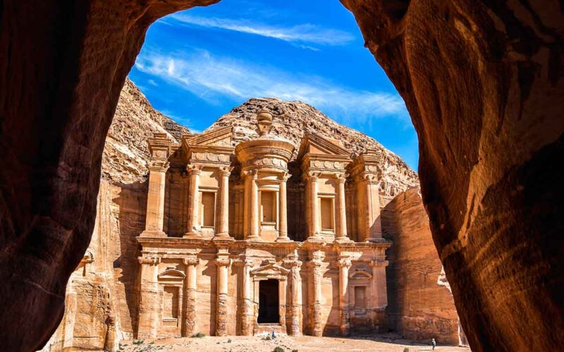 Visitare Petra da soli: tutto quello che c’è da sapere per un viaggio sicuro e indimenticabile