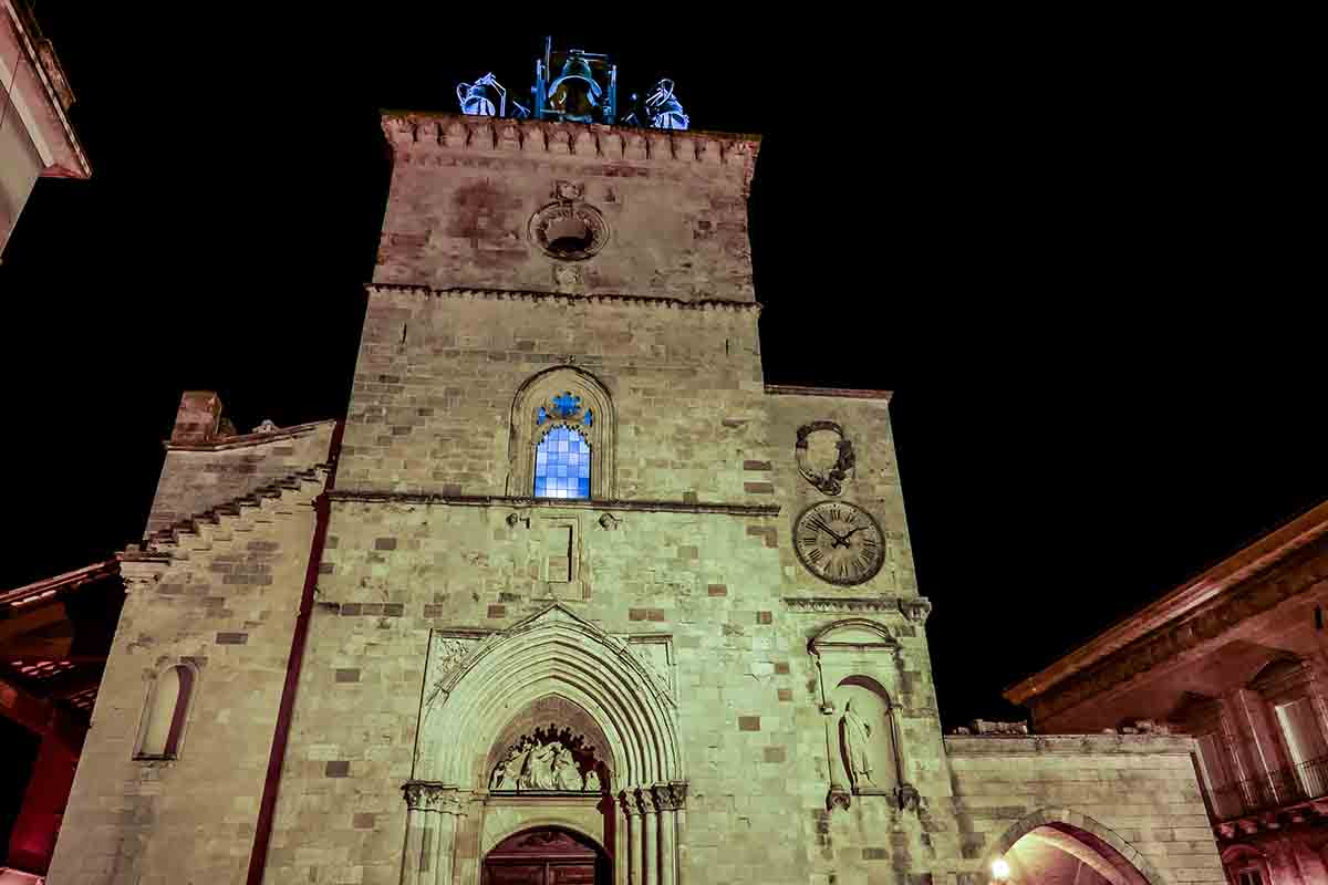 Il borgo di Guardiagrele: la città della pietra di D’Annunzio