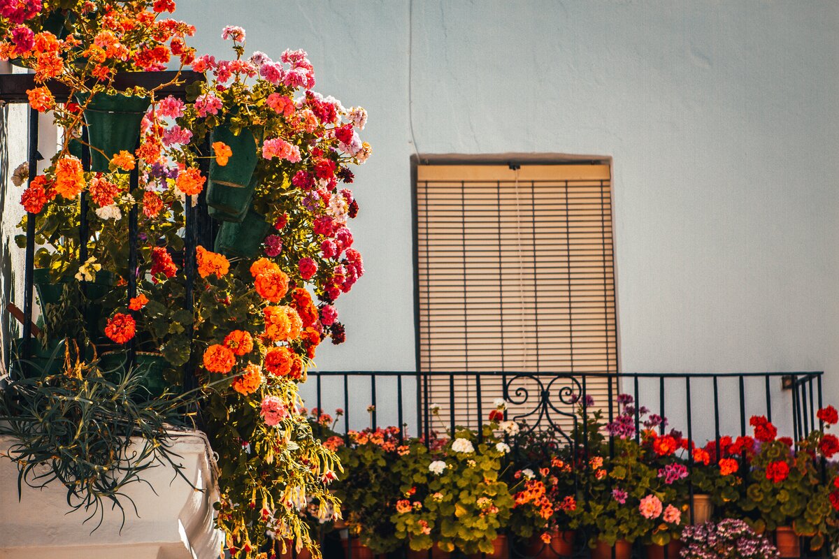 Verniciare la ringhiera del balcone