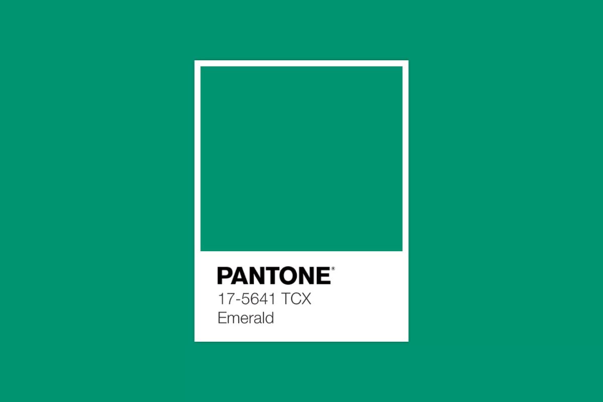 2013 - Emerald (Pantone 17-5641)